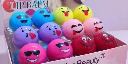 Bálsamo Hidratante Smiley | Labios Suaves y Diseño Divertido
